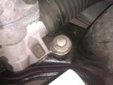 ?？怂狗较驒C漏油